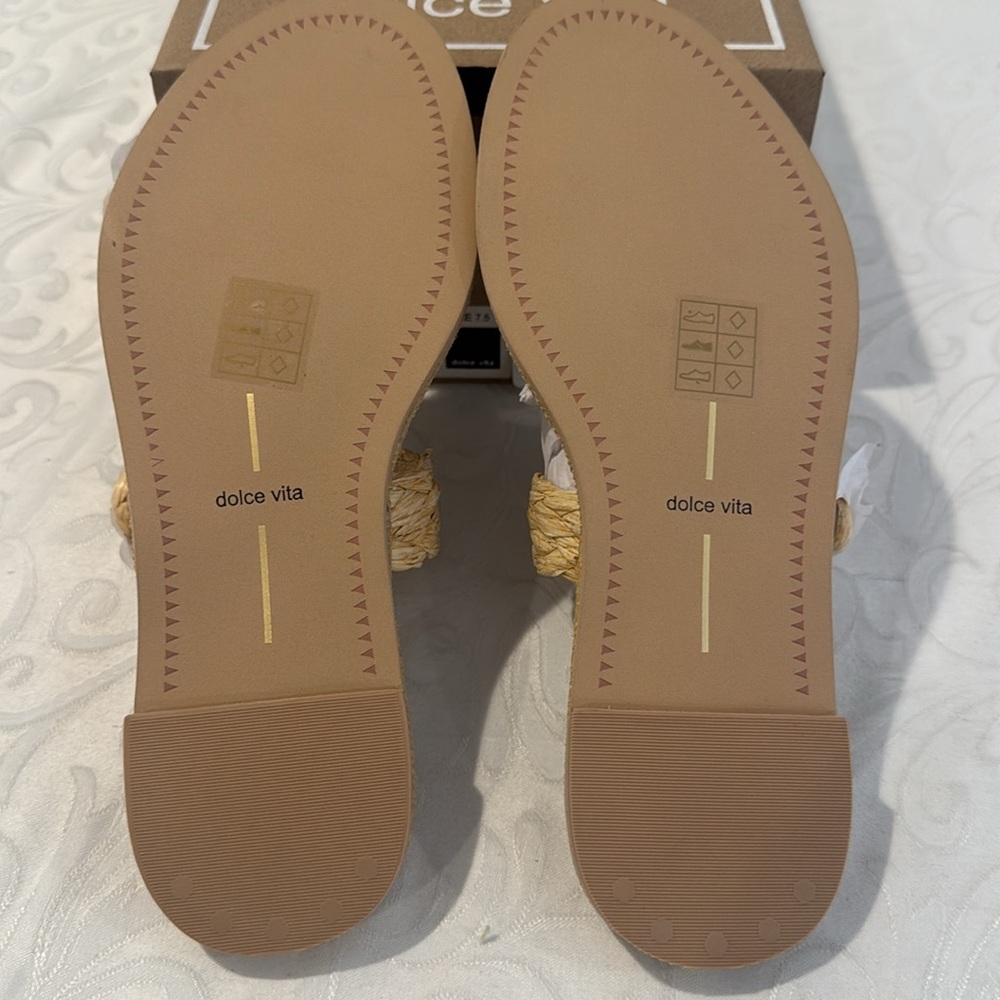 dolce vita Alaina Lt Natural Raffia Sandal. Ladies 7.5 - Picture 11 of 13